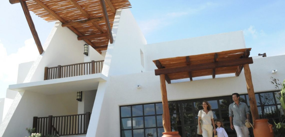 Club Med Cancun Yucatan, Mexique - Vue de l'espace extérieure de luxe avec une famille